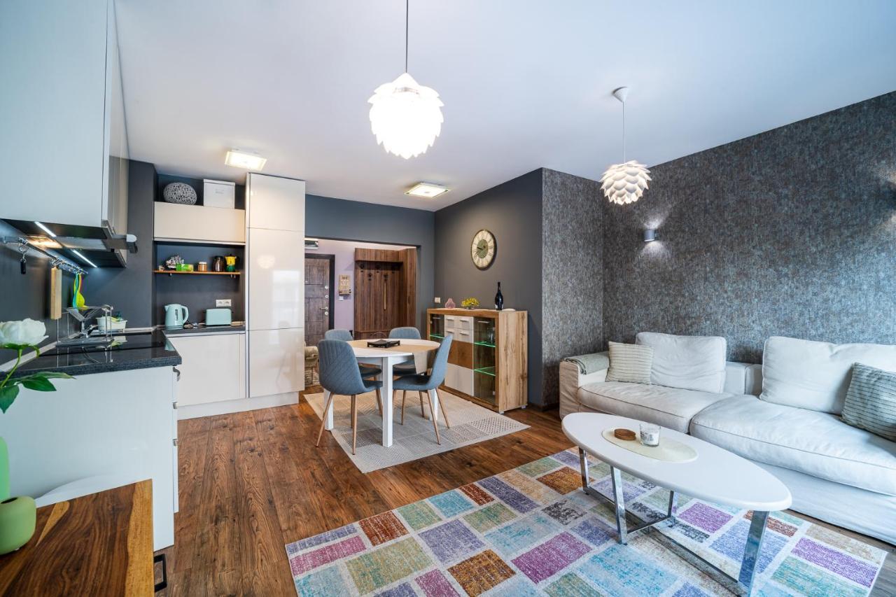 Colibri Central Apartment Varna Exterior foto