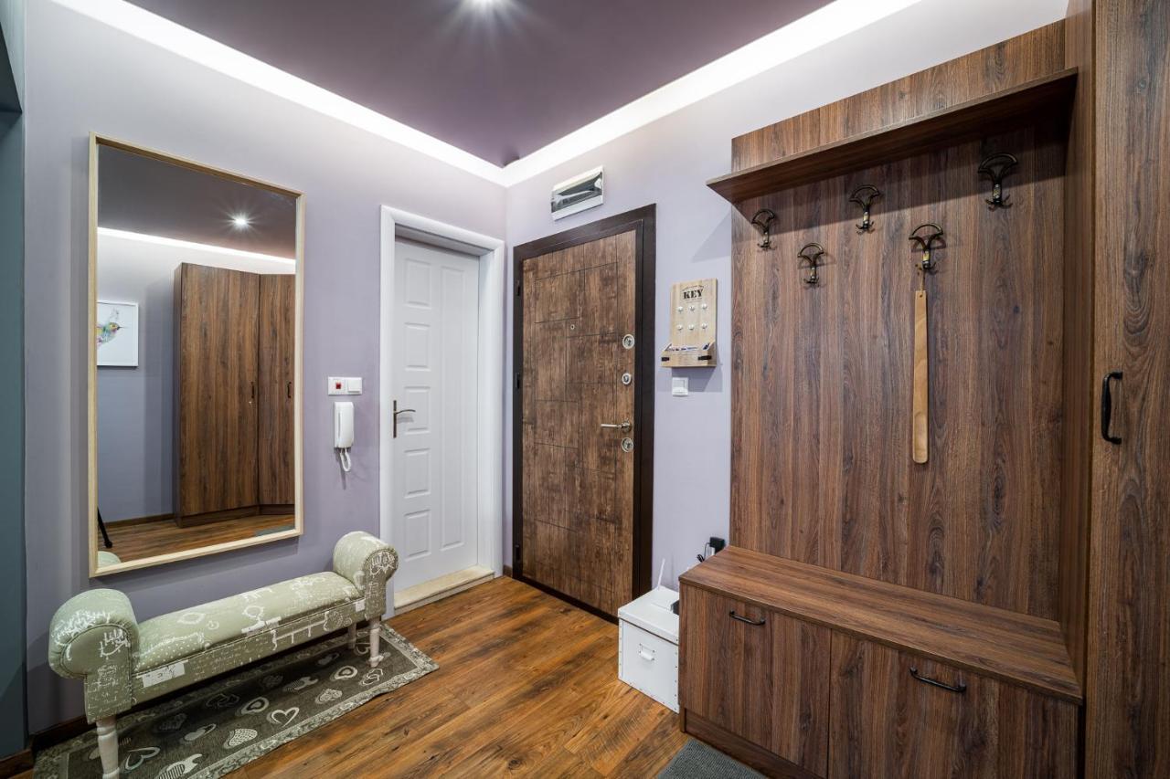 Colibri Central Apartment Varna Exterior foto